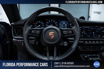 2022 Porsche 911 Targa 4 GTS   - Photo 49 - Riviera Beach, FL 33407