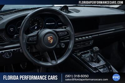2022 Porsche 911 Targa 4 GTS   - Photo 48 - Riviera Beach, FL 33407
