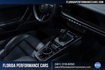 2022 Porsche 911 Targa 4 GTS   - Photo 59 - Riviera Beach, FL 33407