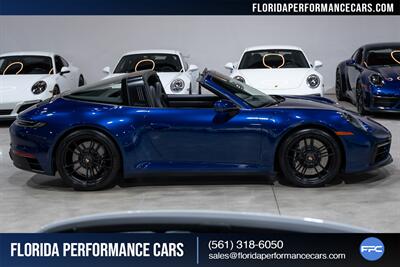 2022 Porsche 911 Targa 4 GTS   - Photo 8 - Riviera Beach, FL 33407