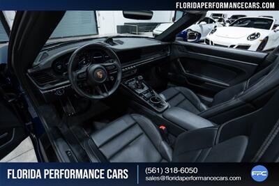 2022 Porsche 911 Targa 4 GTS   - Photo 21 - Riviera Beach, FL 33407