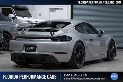 2020 Porsche 718 Cayman GT4   - Photo 15 - Riviera Beach, FL 33407