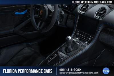 2020 Porsche 718 Cayman GT4   - Photo 55 - Riviera Beach, FL 33407