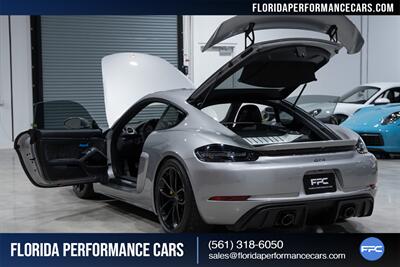 2020 Porsche 718 Cayman GT4   - Photo 35 - Riviera Beach, FL 33407