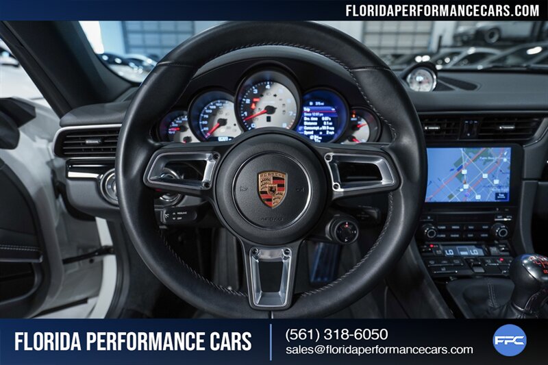 2019 Porsche 911 Carrera T   - Photo 23 - Riviera Beach, FL 33407