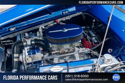 1933 Ford Custom   - Photo 72 - Riviera Beach, FL 33407