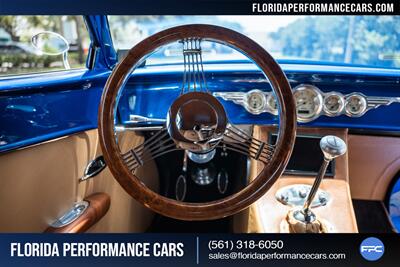1933 Ford Custom   - Photo 65 - Riviera Beach, FL 33407