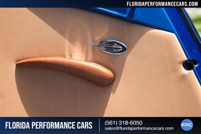 1933 Ford Custom   - Photo 47 - Riviera Beach, FL 33407