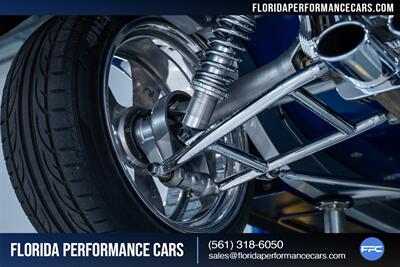 1933 Ford Custom   - Photo 90 - Riviera Beach, FL 33407