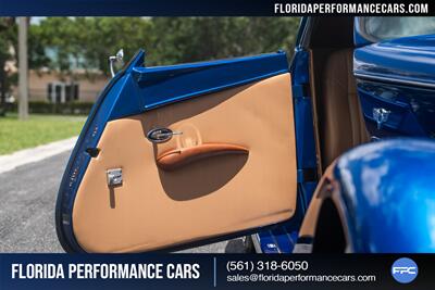 1933 Ford Custom   - Photo 39 - Riviera Beach, FL 33407