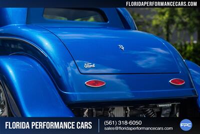 1933 Ford Custom   - Photo 19 - Riviera Beach, FL 33407