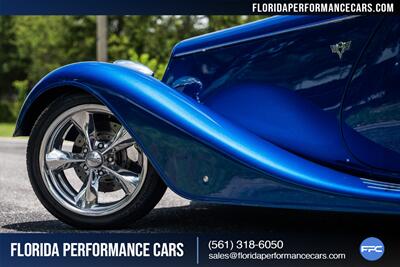 1933 Ford Custom   - Photo 84 - Riviera Beach, FL 33407