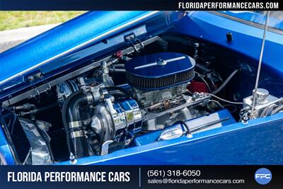 1933 Ford Custom   - Photo 70 - Riviera Beach, FL 33407