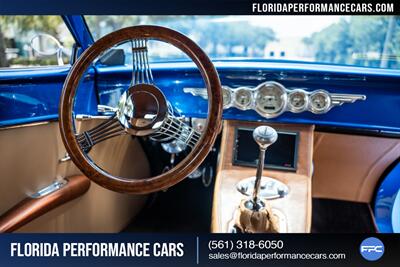 1933 Ford Custom   - Photo 64 - Riviera Beach, FL 33407