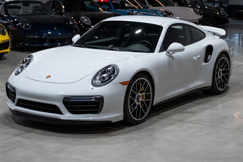 2017 Porsche 911 Turbo S  