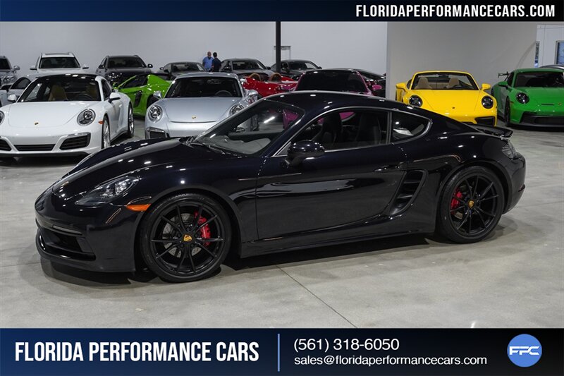 2018 Porsche 718 Cayman GTS  