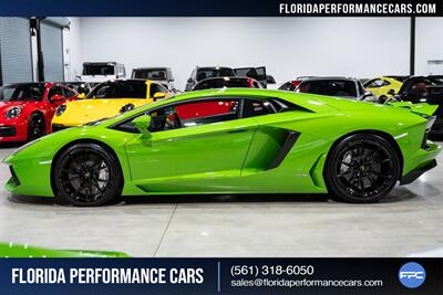 2016 Lamborghini Aventador LP 700-4   - Photo 3 - Riviera Beach, FL 33407