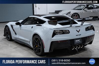 2019 Chevrolet Corvette ZR1   - Photo 4 - Riviera Beach, FL 33407