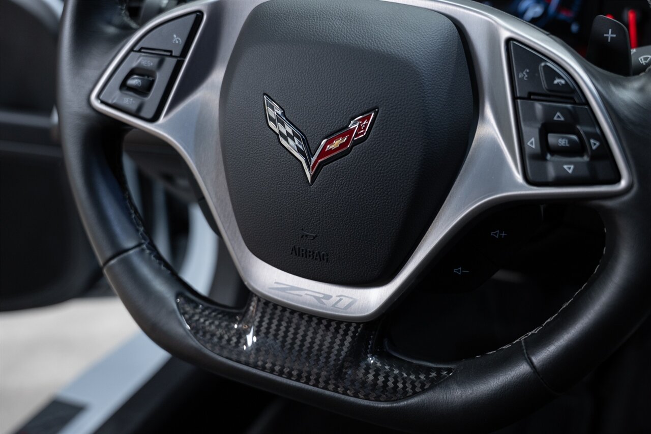 2019 Chevrolet Corvette ZR1   - Photo 52 - Riviera Beach, FL 33407