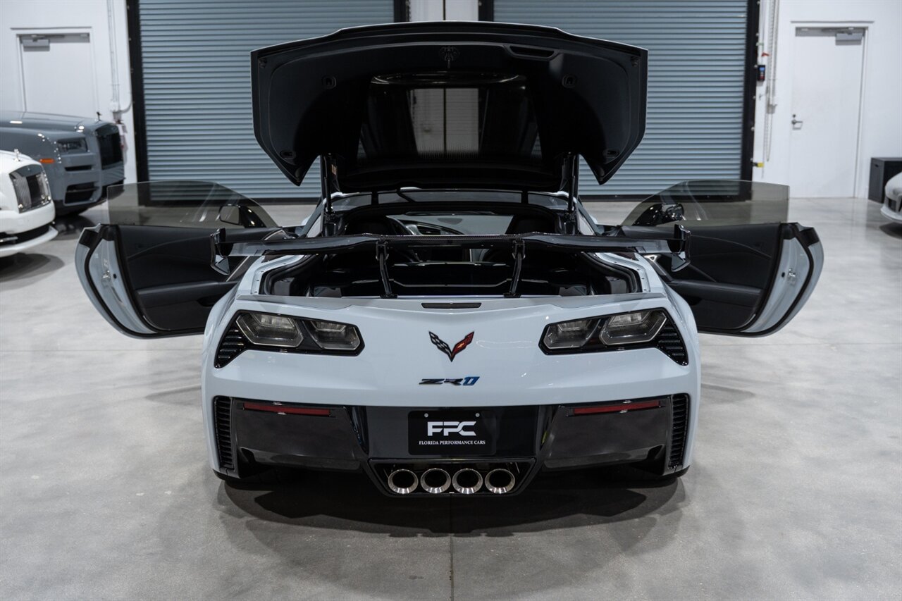 2019 Chevrolet Corvette ZR1   - Photo 46 - Riviera Beach, FL 33407