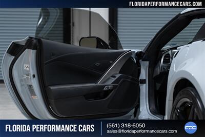 2019 Chevrolet Corvette ZR1   - Photo 19 - Riviera Beach, FL 33407