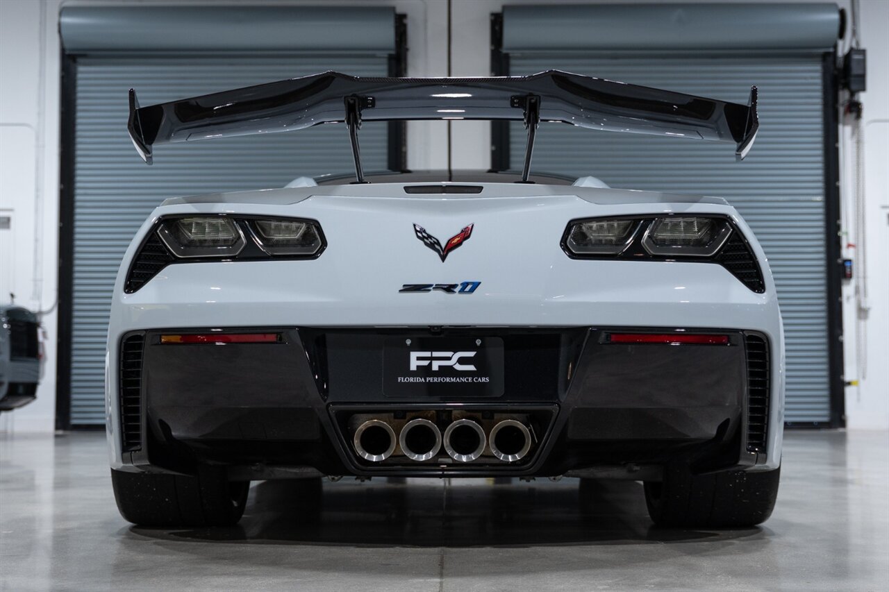 2019 Chevrolet Corvette ZR1   - Photo 67 - Riviera Beach, FL 33407