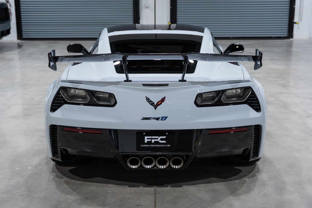 2019 Chevrolet Corvette ZR1   - Photo 5 - Riviera Beach, FL 33407