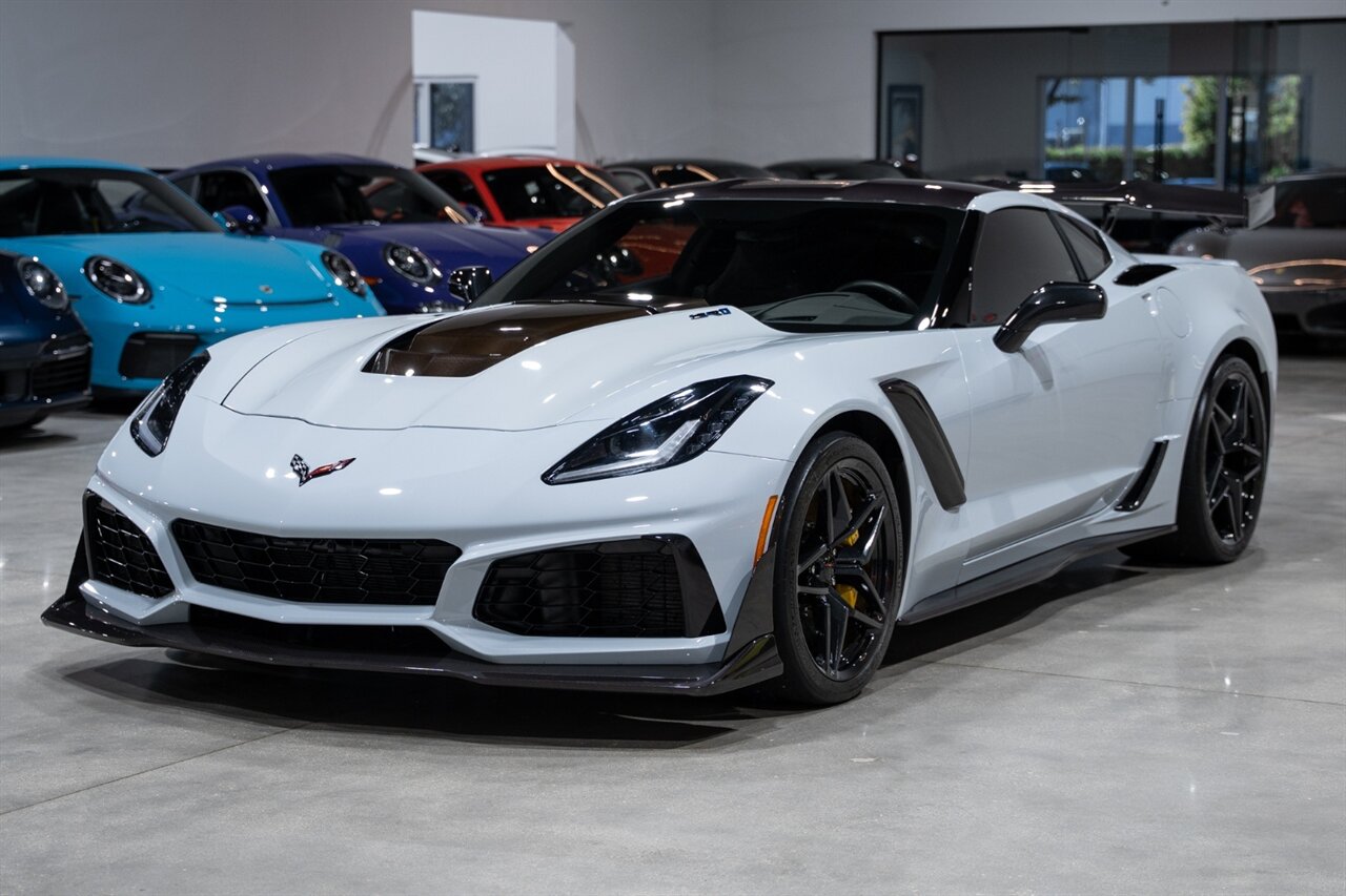 2019 Chevrolet Corvette ZR1   - Photo 10 - Riviera Beach, FL 33407