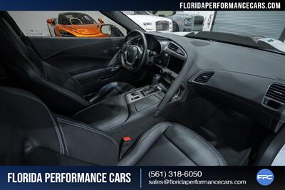 2019 Chevrolet Corvette ZR1   - Photo 31 - Riviera Beach, FL 33407