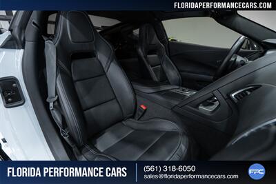 2019 Chevrolet Corvette ZR1   - Photo 33 - Riviera Beach, FL 33407