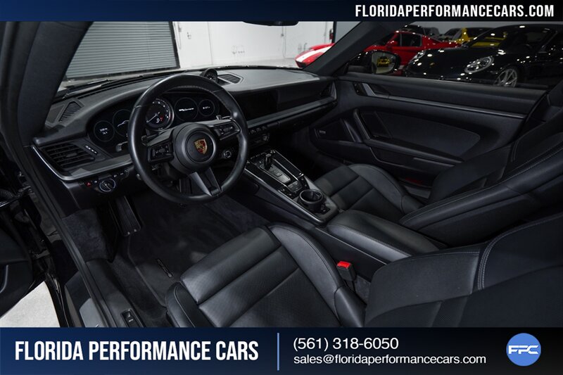 2021 Porsche 911 Carrera   - Photo 19 - Riviera Beach, FL 33407