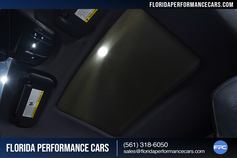 2021 Porsche 911 Carrera   - Photo 24 - Riviera Beach, FL 33407