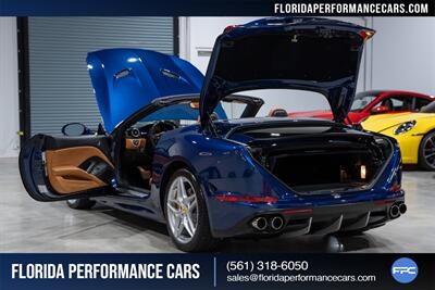 2016 Ferrari California T   - Photo 38 - Riviera Beach, FL 33407