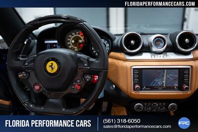 2016 Ferrari California T   - Photo 25 - Riviera Beach, FL 33407