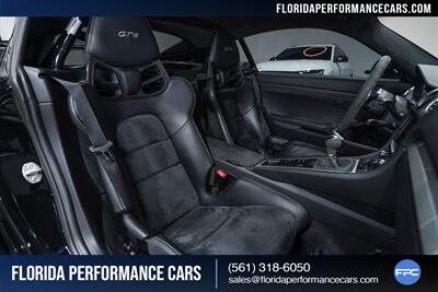 2016 Porsche Cayman GT4   - Photo 31 - Riviera Beach, FL 33407