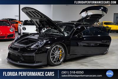 2016 Porsche Cayman GT4   - Photo 35 - Riviera Beach, FL 33407