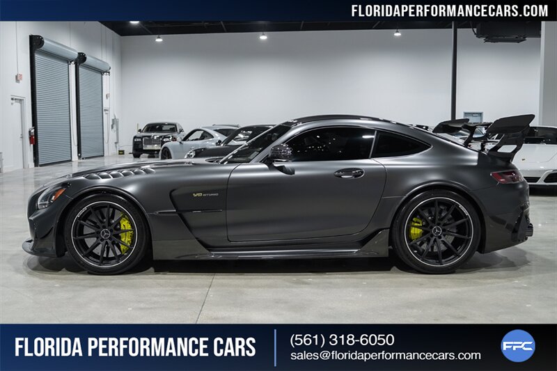 2021 Mercedes-Benz AMG GT Black Series   - Photo 3 - Riviera Beach, FL 33407