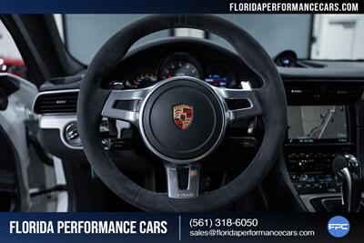 2015 Porsche 911 GT3   - Photo 19 - Riviera Beach, FL 33407