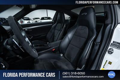 2015 Porsche 911 GT3   - Photo 20 - Riviera Beach, FL 33407