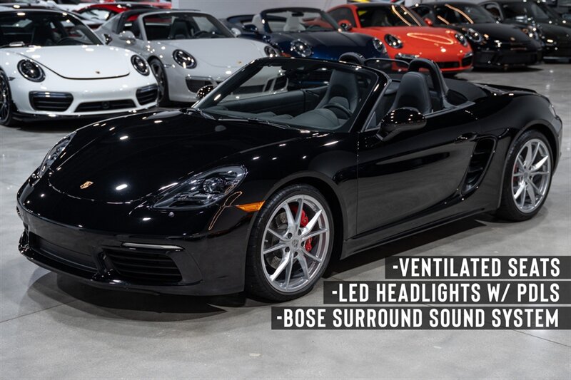 2021 Porsche 718 Boxster S  