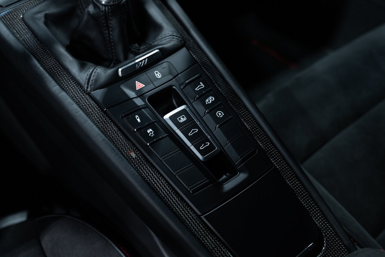 2018 Porsche 911 Carrera GTS   - Photo 51 - Riviera Beach, FL 33407