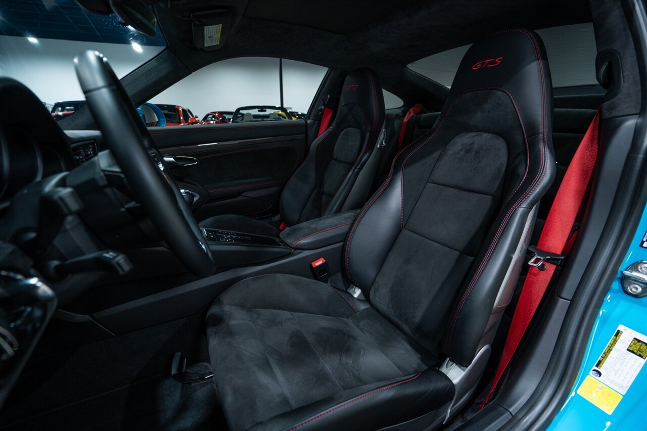 2018 Porsche 911 Carrera GTS   - Photo 18 - Riviera Beach, FL 33407