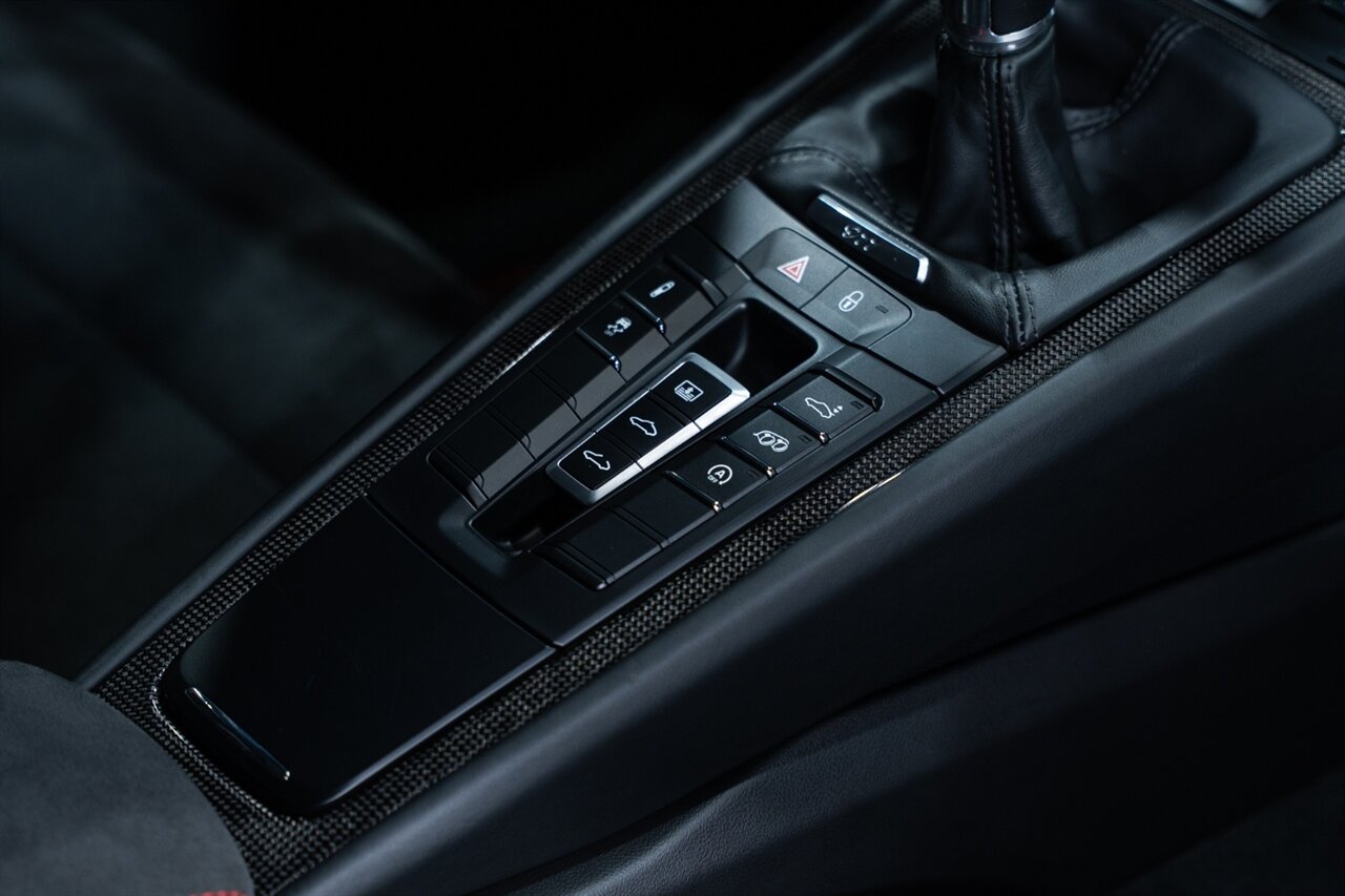 2018 Porsche 911 Carrera GTS   - Photo 57 - Riviera Beach, FL 33407
