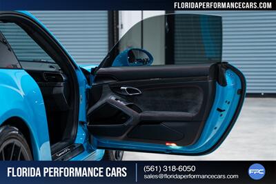 2018 Porsche 911 Carrera GTS   - Photo 36 - Riviera Beach, FL 33407