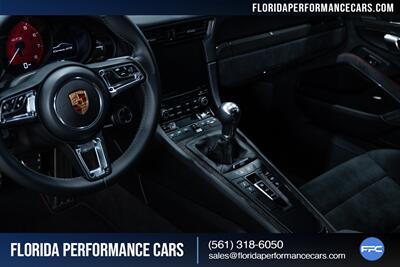 2018 Porsche 911 Carrera GTS   - Photo 24 - Riviera Beach, FL 33407