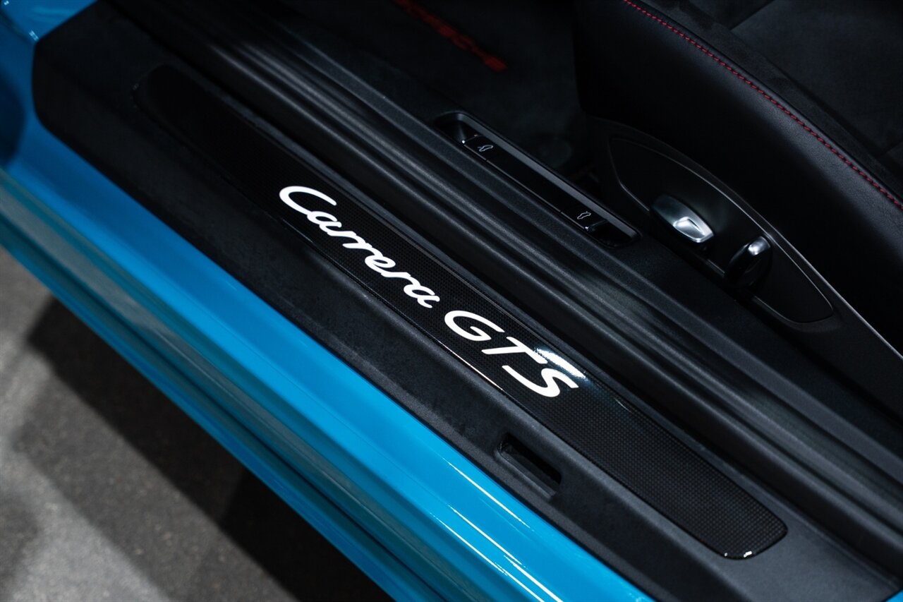 2018 Porsche 911 Carrera GTS   - Photo 22 - Riviera Beach, FL 33407