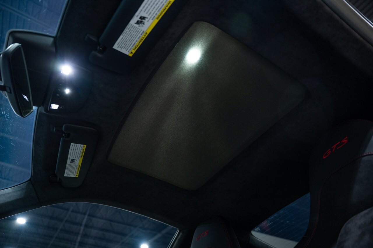 2018 Porsche 911 Carrera GTS   - Photo 29 - Riviera Beach, FL 33407