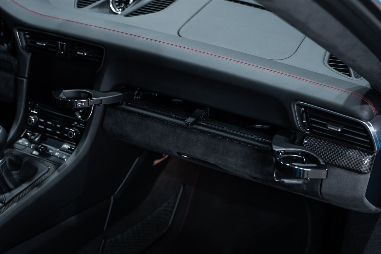 2018 Porsche 911 Carrera GTS   - Photo 60 - Riviera Beach, FL 33407