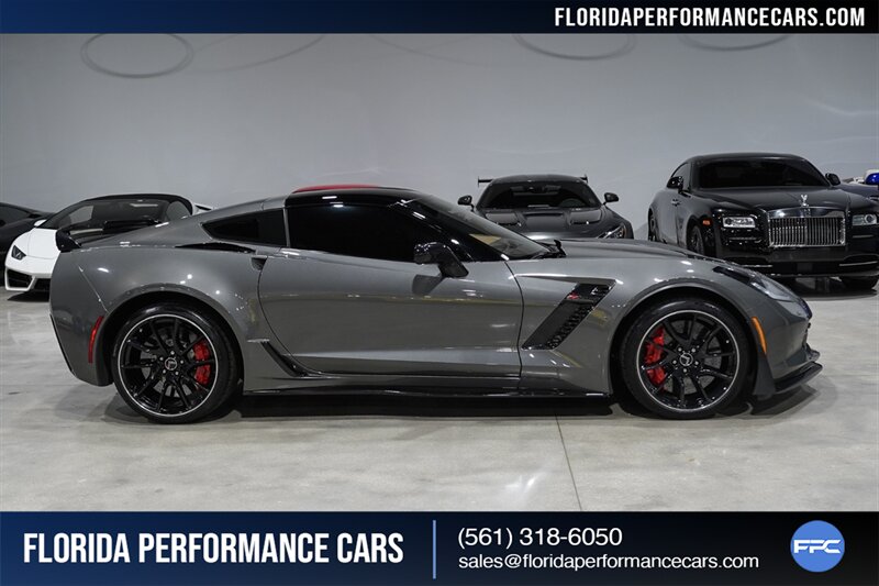 2016 Chevrolet Corvette Z06 w/ Z07 Performance   - Photo 7 - Riviera Beach, FL 33407