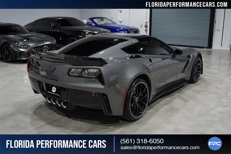 2016 Chevrolet Corvette Z06 w/ Z07 Performance   - Photo 6 - Riviera Beach, FL 33407